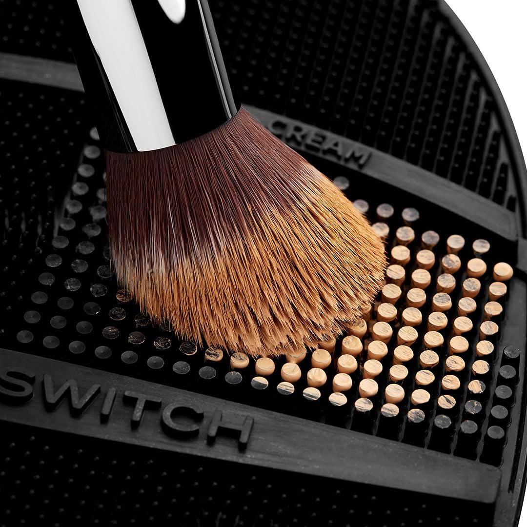Sigma Switch by Sigma Beauty – Silicone Makeup Brush Cleaner for Switching Shades and Pigments, Switch Cleaning Mat for Superior Makeup Brush Cleaning Mid-Application (Full Size)