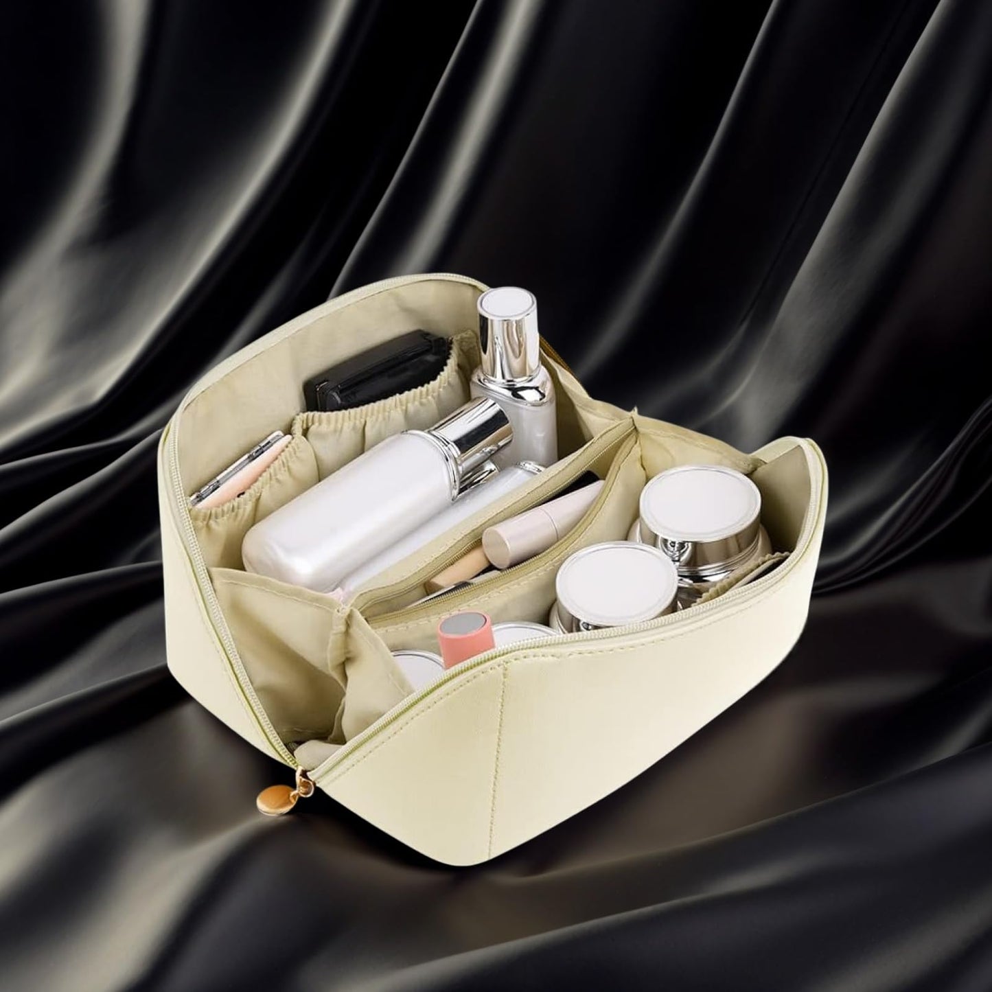 Large-capacity travel makeup bag, beautiful travel makeup bag with handle, large-capacity portable PU pillow makeup bag, suitable for family use or travel use, etc.