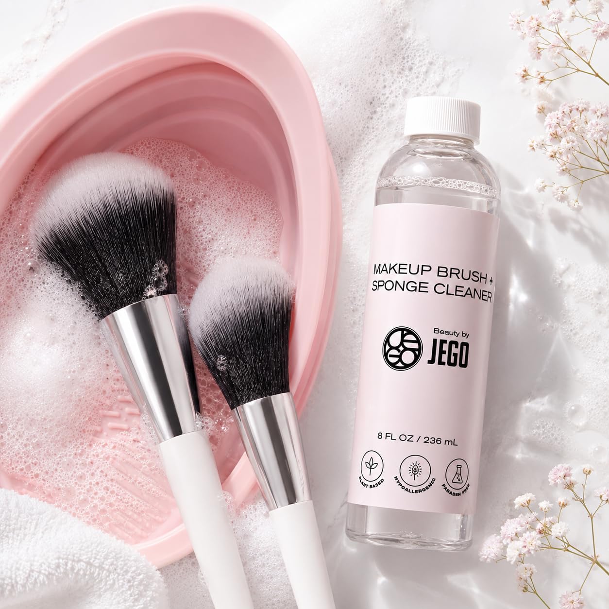 JEGO Makeup Brush Cleaner Solution - Sponge Cleaner - Make Up Brush Liquid Cleanser - Hypoallergenic & Plant-Based Solution Removes Makeup, Dirt, & Oil - 8 Oz (1 Bottle + Bowl)