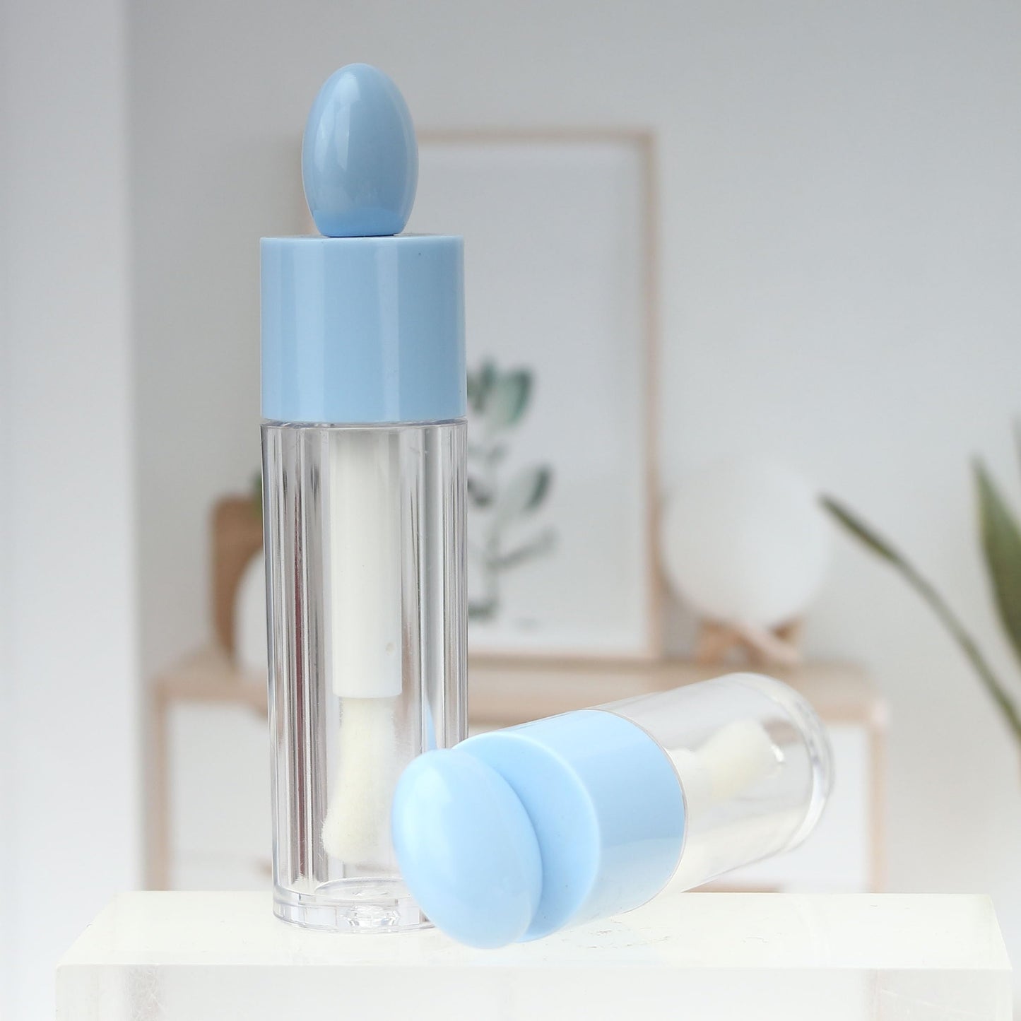 COSIDEA 16pcs 6ml 0.2oz Round blue big doe foot wand lip gloss tubes for DIY Flat shape lipgloss containers tubes with thick brush