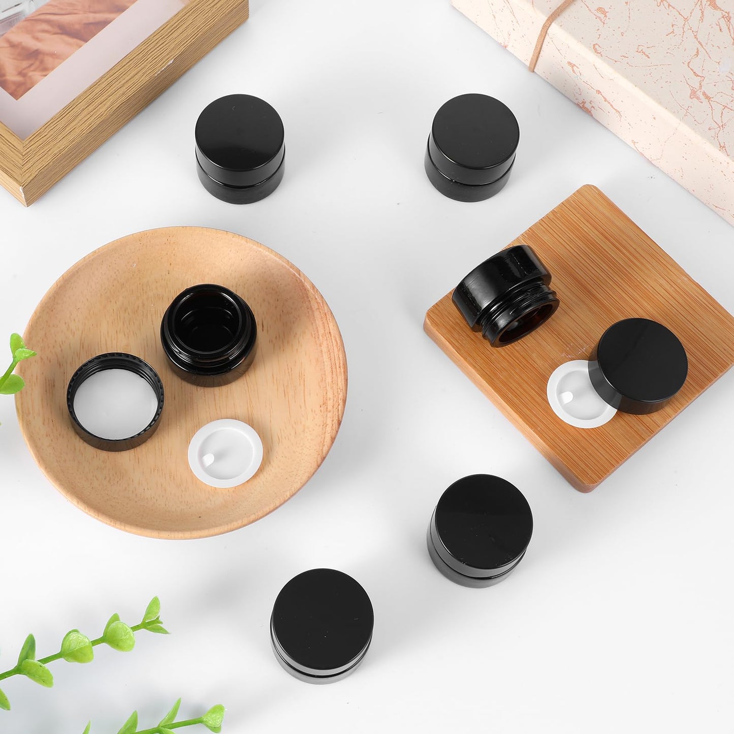 30 Pack Small Sample Containers with Lids, 5ml Amber Glass Sample Jars for Cosmetics, UV Protection Refillable Mini Jars for Skincare, Cream, Essential Oil Storage (1.3" x 1.3" x 1")