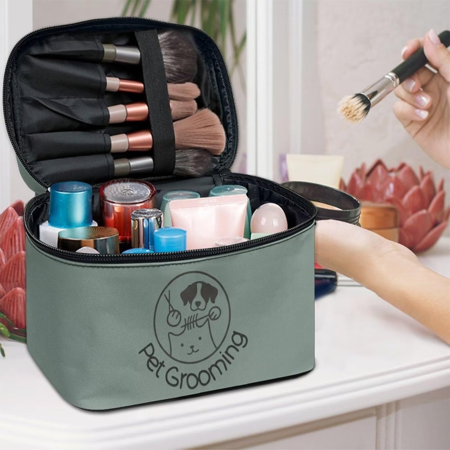 AQYAPTOIY Green Travel Makeup Bag for Women Large Capacity Cosmetic Case for Women Portable Makeup Organizer with Brush Holders for Vacation Trip Daily