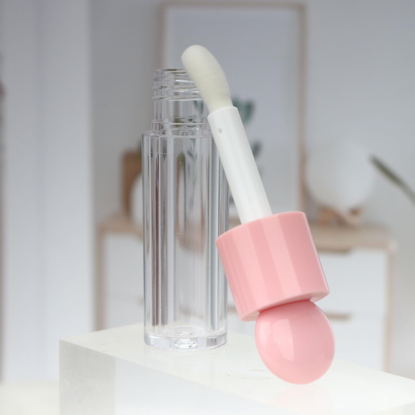 COSIDEA 16pcs 6ml 0.2oz Round Pink Large doe foot wand lip gloss tube for DIY Flat shape lipgloss tubes with thick brush bulk wholesale