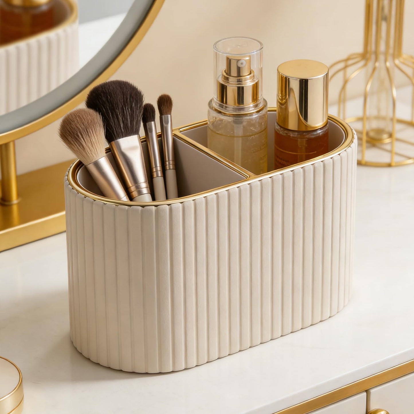 KINGFOM Makeup Brush Holder Organizer with Divider, PU Leather Vanity Brush Holder for Bathroom Countertop & Dressing Table, Cosmetic Desktop Storage Caddy for Makeup Tools Oval, Gift for Women Beige
