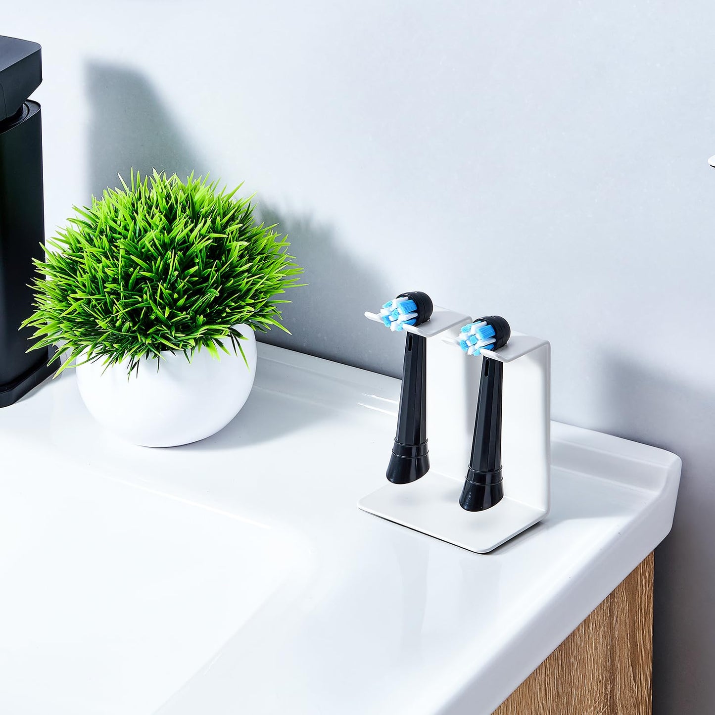 Electric Toothbrush Head Holder, Oukimly Toothbrush Holder Wall Mounted or Desktop, Metal Tooth Brush Holder, Shower Brush Head Holder, Electric Toothbrush Holder for Bathroom (White, Small)