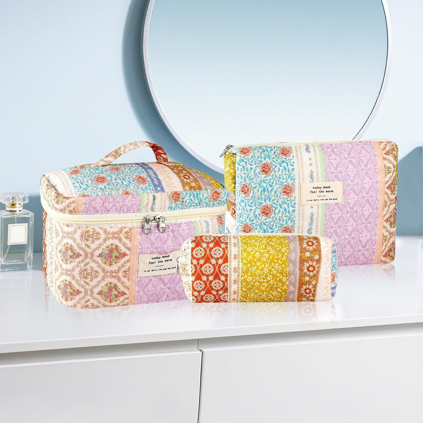 URSKYTOUS 3Pc Cotton Quilted Makeup Bags for Women Large Small Coquette Floral Travel Cosmetic Bag Set Aesthetic Cute Flower Makeup Pouch Portable Toiletry Bag Puffy Essential Storage Organizer Bag