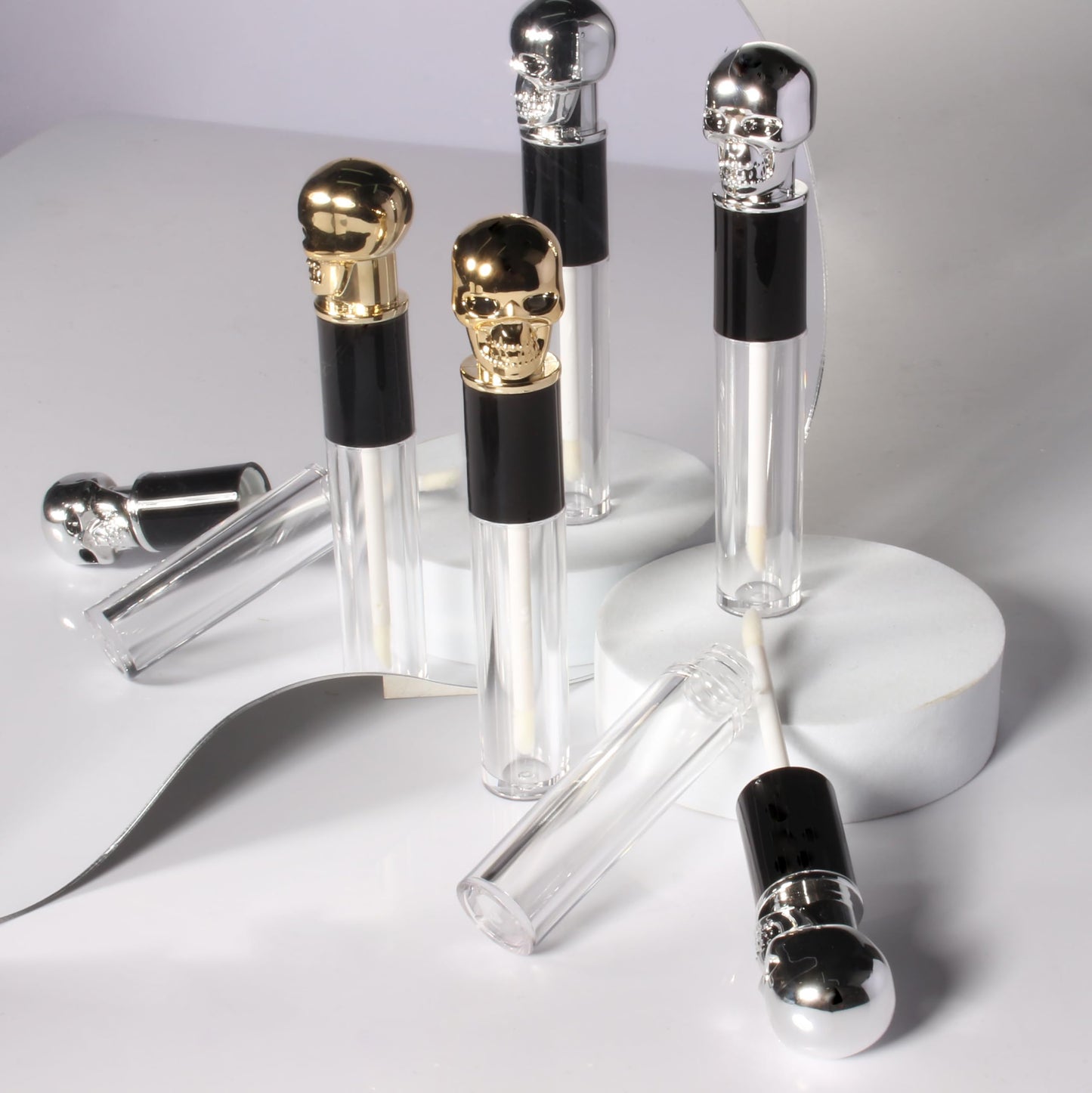 COSIDEA 8pcs Empty Round 5ml 0.17oz Silver skull lip gloss tubes with wand fancy Lipgloss tube containers for lip oil packing