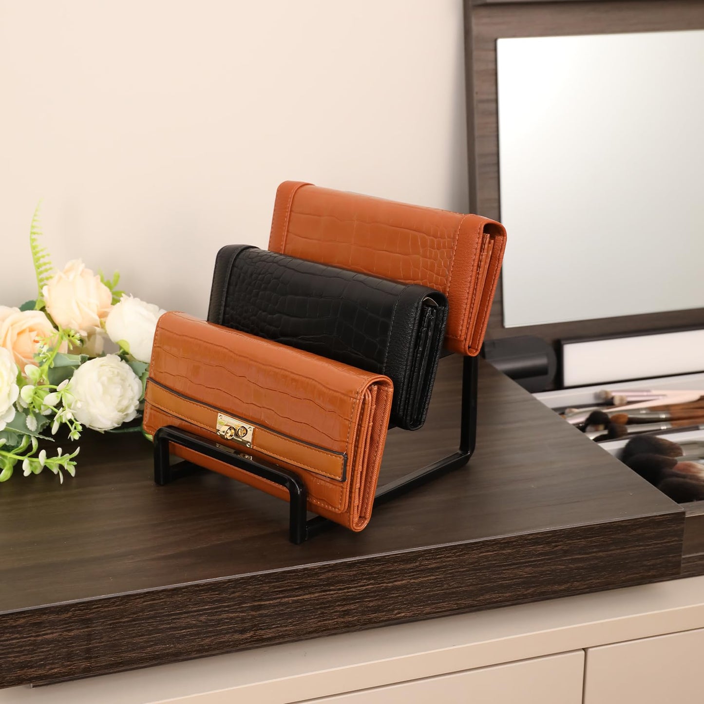 CHANJEYION Wallet Display Rack Purse Stand, 3 Layer Display Riser Stainless Steel Metal Countertop Shelf Risers for Showcase Home Boutique Retail Store Black