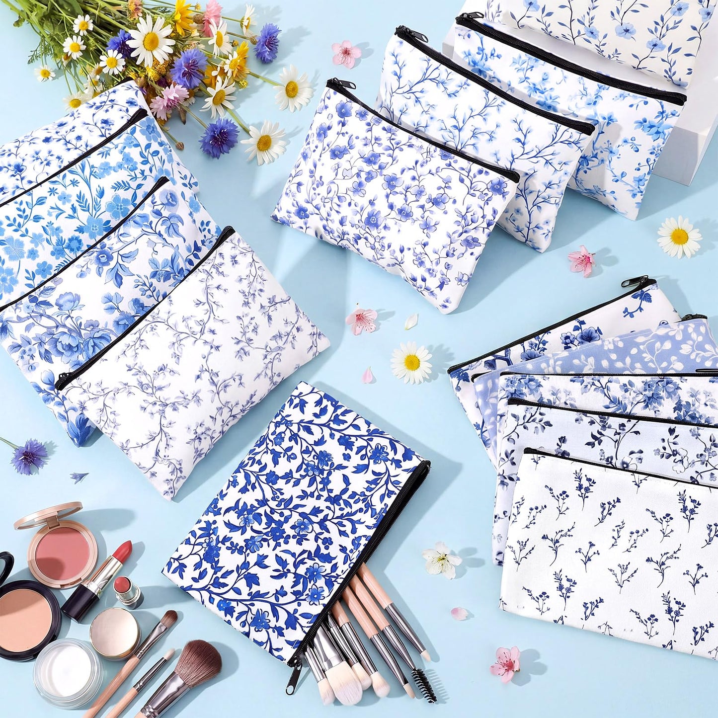 Shinylin 24 Pcs Blue and White Floral Canvas Makeup Bag Bulk Double Sided Printed Blue Wildflower Cosmetic Bags with Zipper Chinoiserie Canvas Travel Toiletry Pouch for Women Bridesmaids Bridal Shower