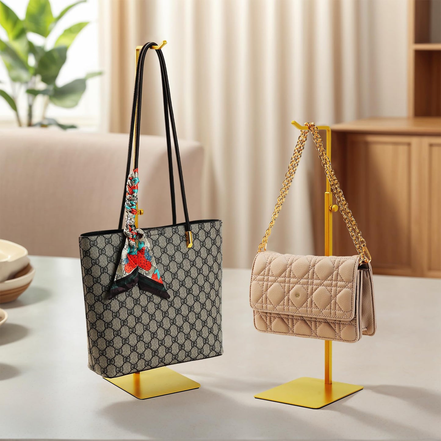 KMtilsh Purse Holder, Adjustable Purse Display Stand , Golden Handbag Display Stand, Hanger Rack for Bags, Suitable for Desktops, Wardrobes and Commercial Storeshook Stand