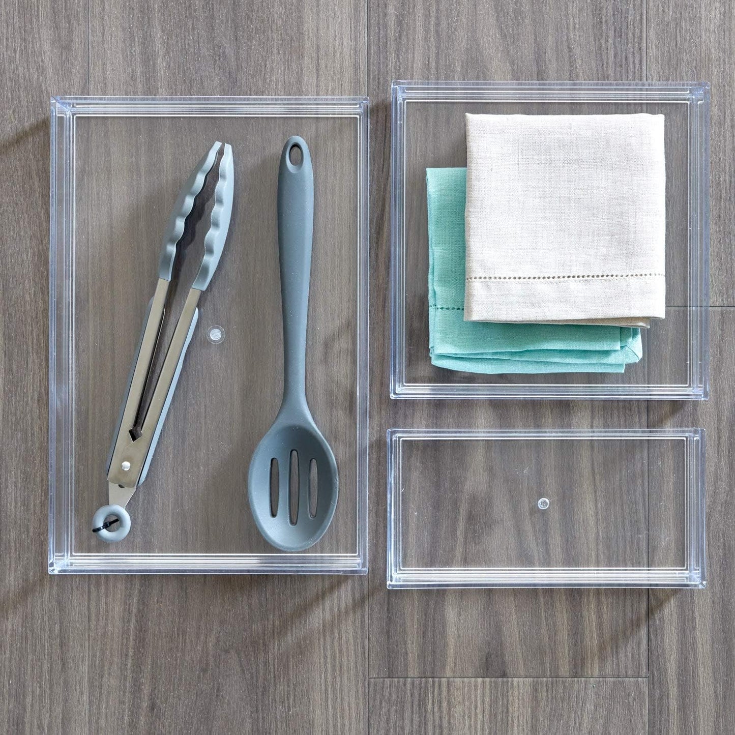 IDesign Decorative Countertop Vanity Tray Organizer for Bathroom, Bedroom, Closet, Entryway, The Clarity Collection – 4” x 8” x 2”, Clear, Small