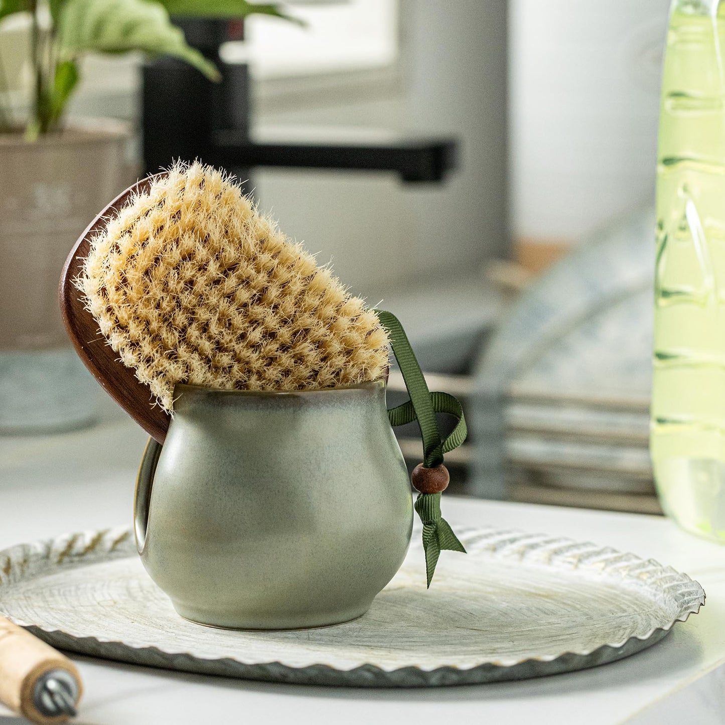 Zoeeker Sponge Holder for Kitchen Sink, Ceramic Dish Sponge Caddy Drying Rack Farmhouse Brush Holder Scrubby Organizer for Bathroom, Kitchen, Dark Green