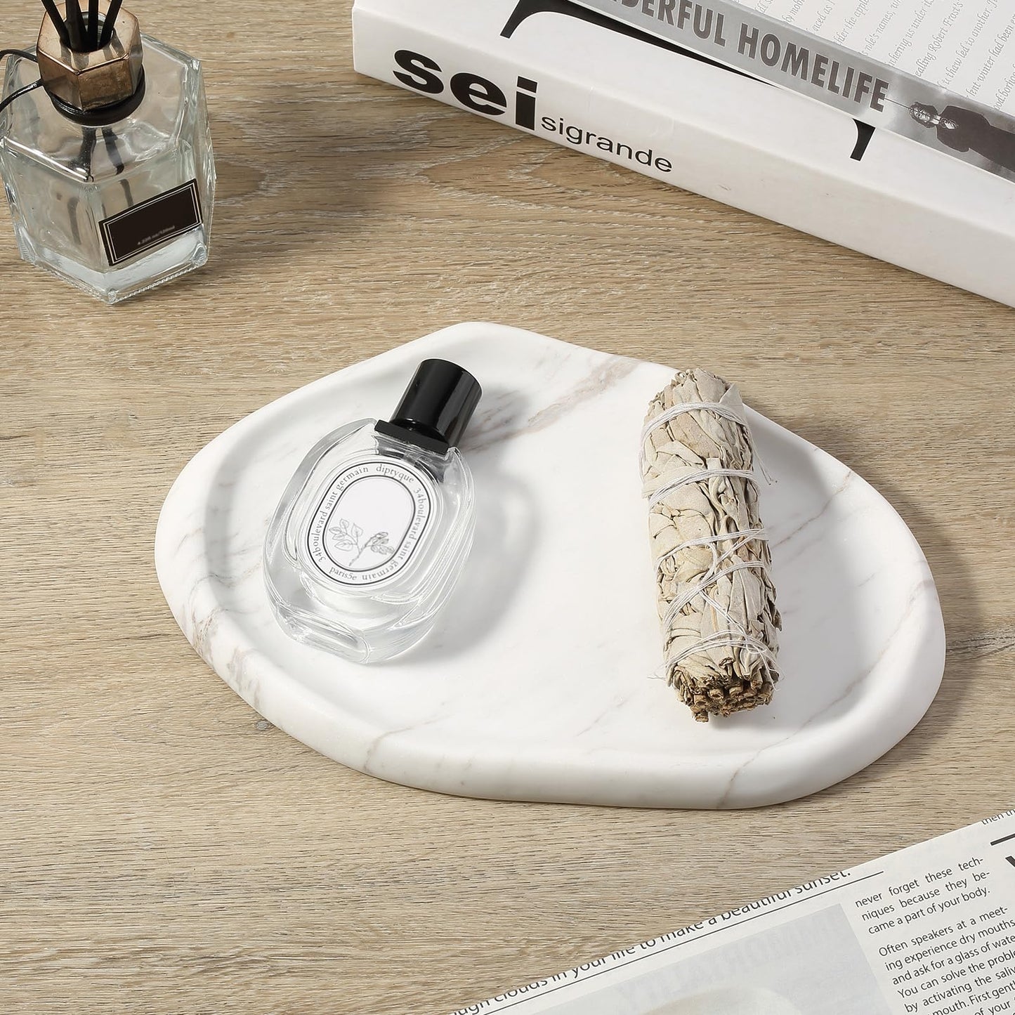 Koville Luxurious Natural White Marble Vanity Tray, Cloud Shape Serving Stone Key Tray for Home Decor, 10" x 7" Marble Storage Trays for Bathroom, Stone Plate Holder for Perfume, Candle and Jewelry