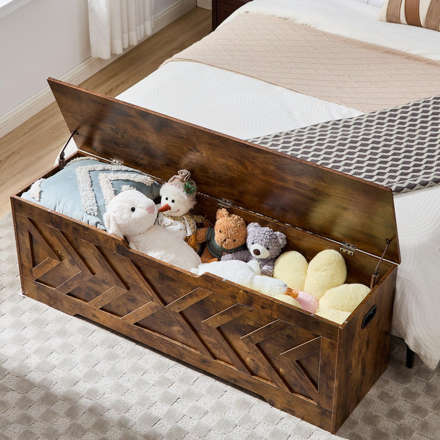 XDliv 55.1” Storage Bench, Extra Large Entryway Bench with Storage,Storage Chest with 2 Safety Hinges,Blanket Storage,Shoe Storage Chest for Bedroom,Living Room,Easy Assembly. (Rustic Brown)