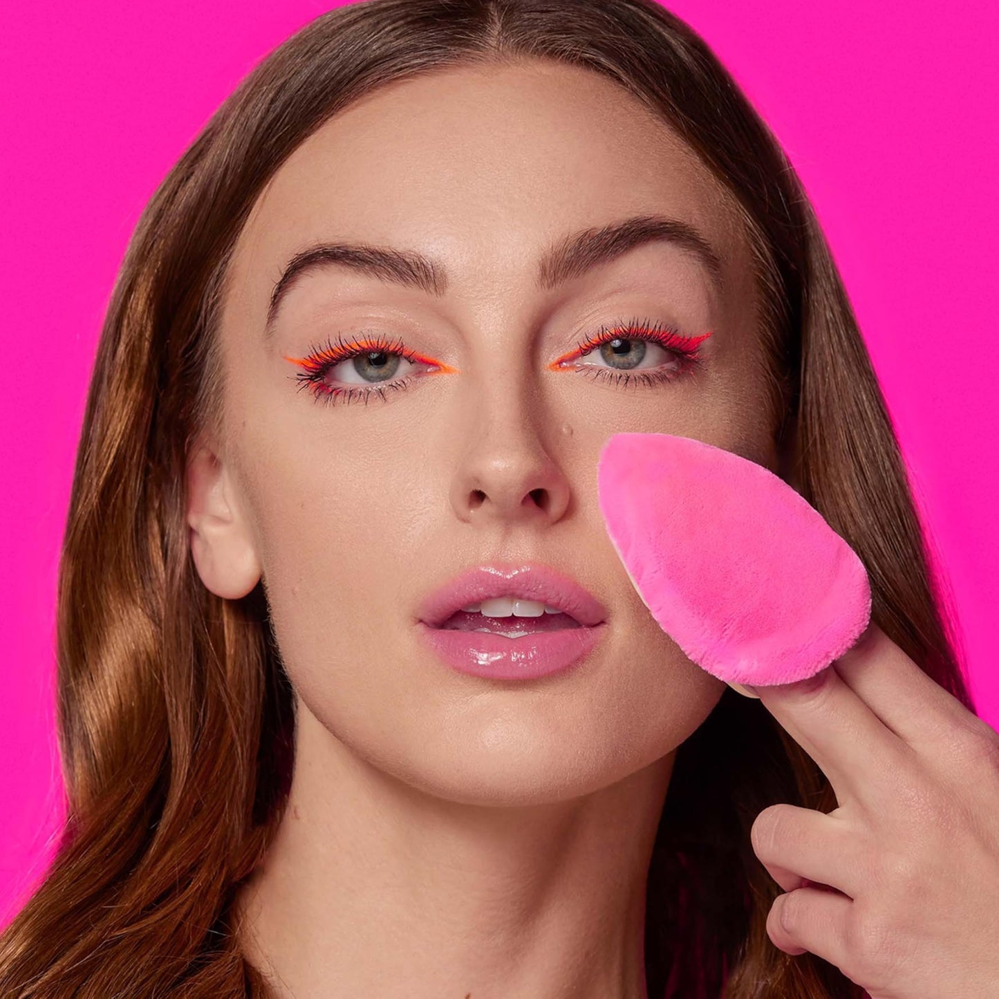 Beautyblender® | Pocket Puff™ Dual-Sided Beauty Blender Powder Puff for Setting and Baking, Reusable, Washable