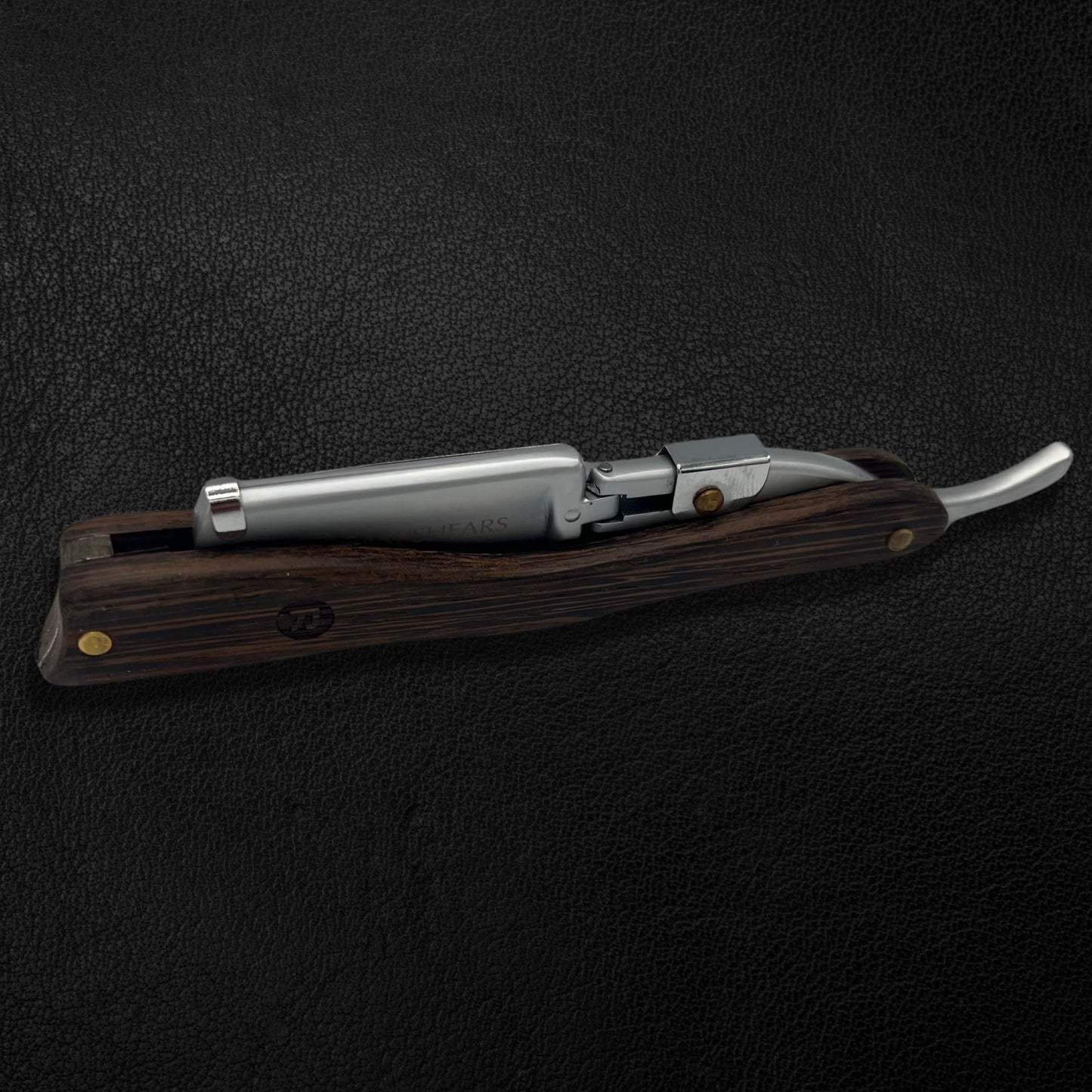 Straight Edge Shaving Razor with Disposable Blades - Wood Handle, Stainless Steel, Sharp (Medium Brown)