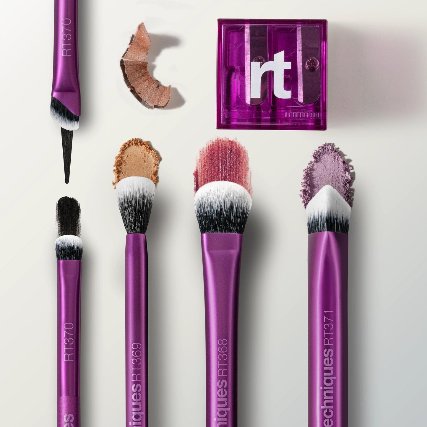 Real Techniques Eye-Conic Essentials Makeup Brush Set, 5 Piece Eyeshadow, Blending & Liner Brush Kit for Complete Eye Looks from Natural to Glam, Soft Bristles, Cruelty-Free