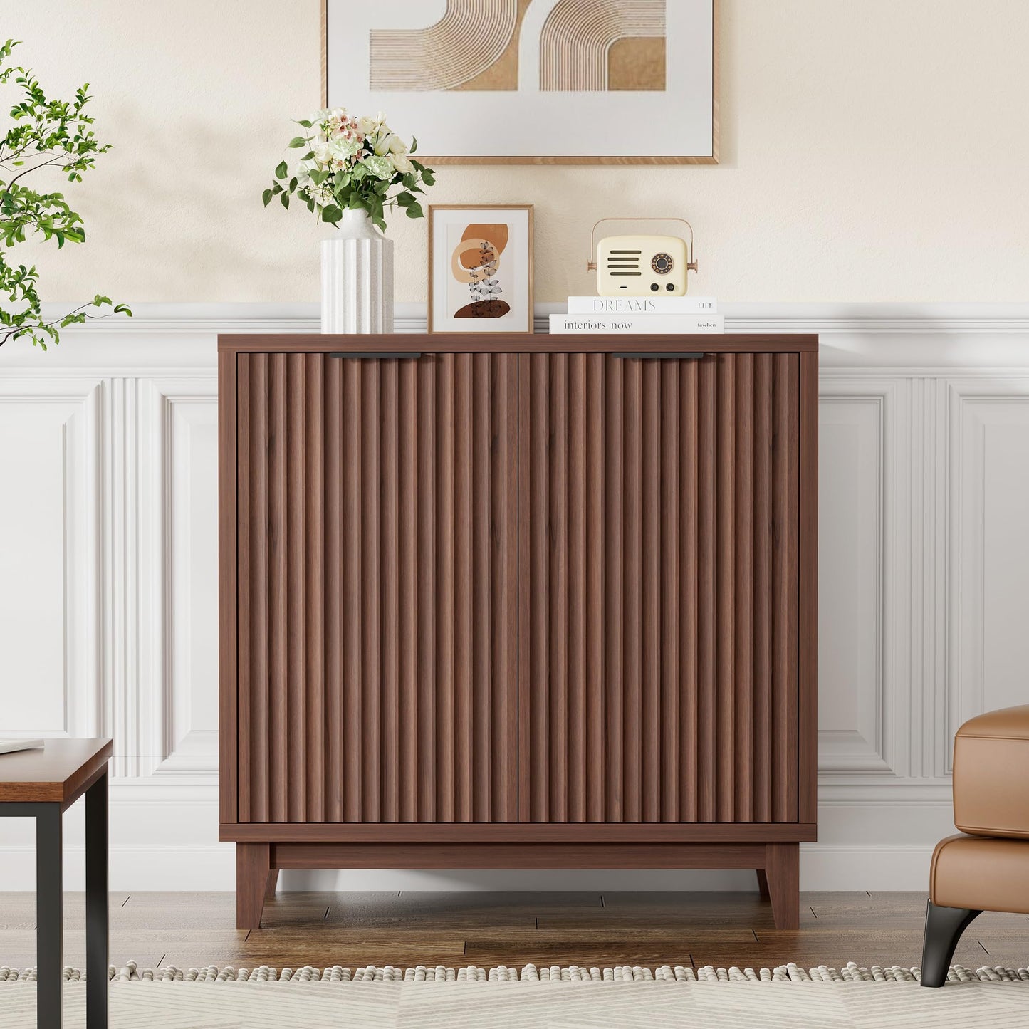 Fluted Cabinet with Storage, 2 Doors Sideboard Buffet, Mid Century Modern Accent Cabinet with Adjustable Shelves, Multifunctional Console Table with Storage for Living Room, Kitchen, Entryway