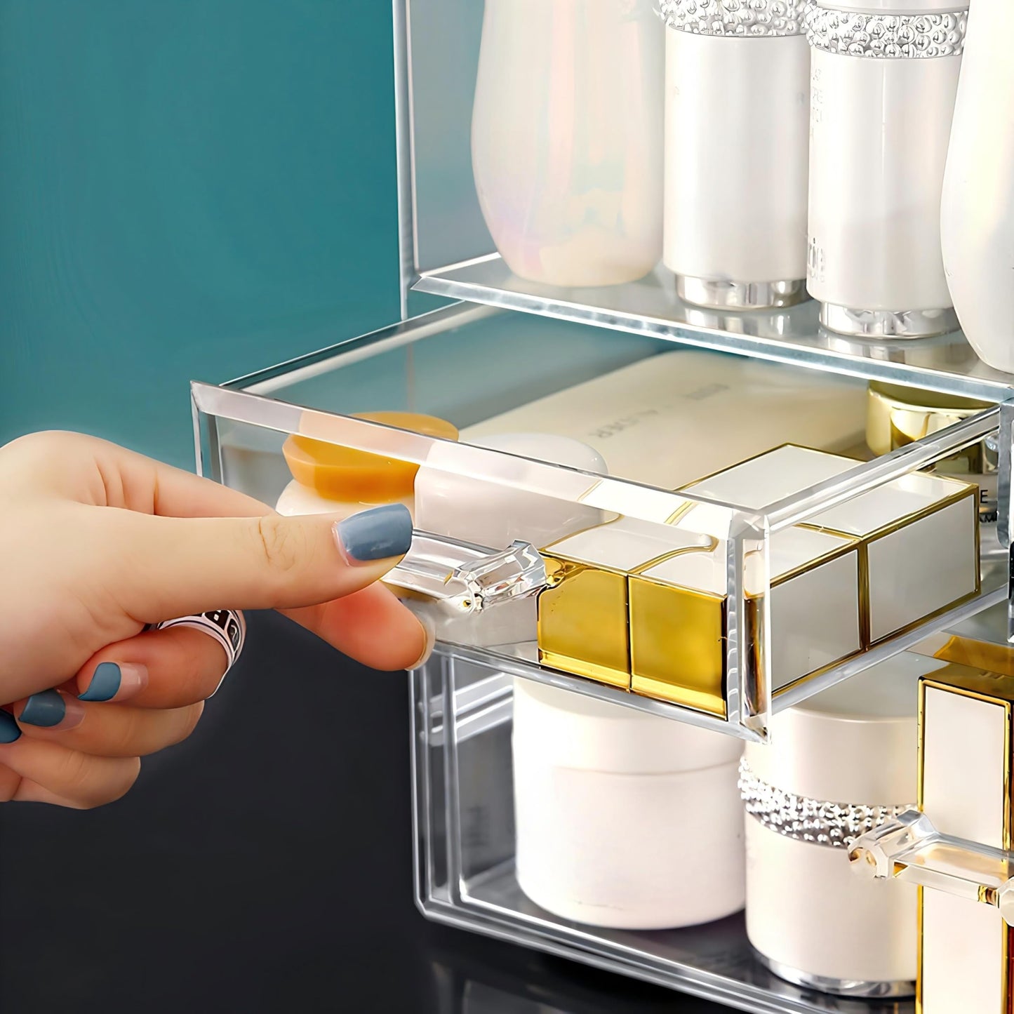 UShioart Clear Large Acrylic Makeup Organizer With Lid Cosmetic Storage Drawers Portable Makeup Organizers Dustproof And Waterproof Box For Women