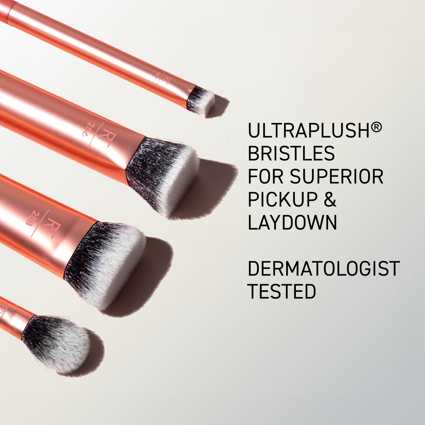 Real Techniques 4 Piece Face Base Makeup Brush Set, for Concealer, Foundation, Contour, & Setting Powder, Makeup Brushes for Blending & Buffing, & Sculpting, Travel Friendly, Gift Set, Cruelty-Free