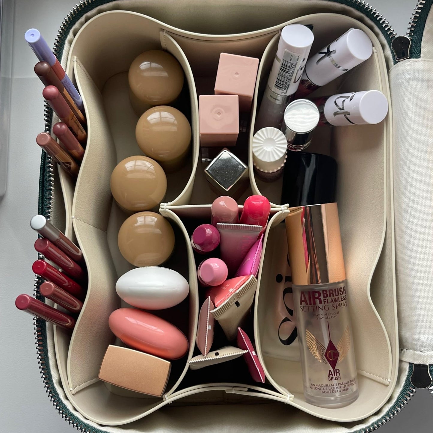 ETOILE - Vanity Case Burgundy - Stylish Travel Makeup Bag Organizer with Dividers