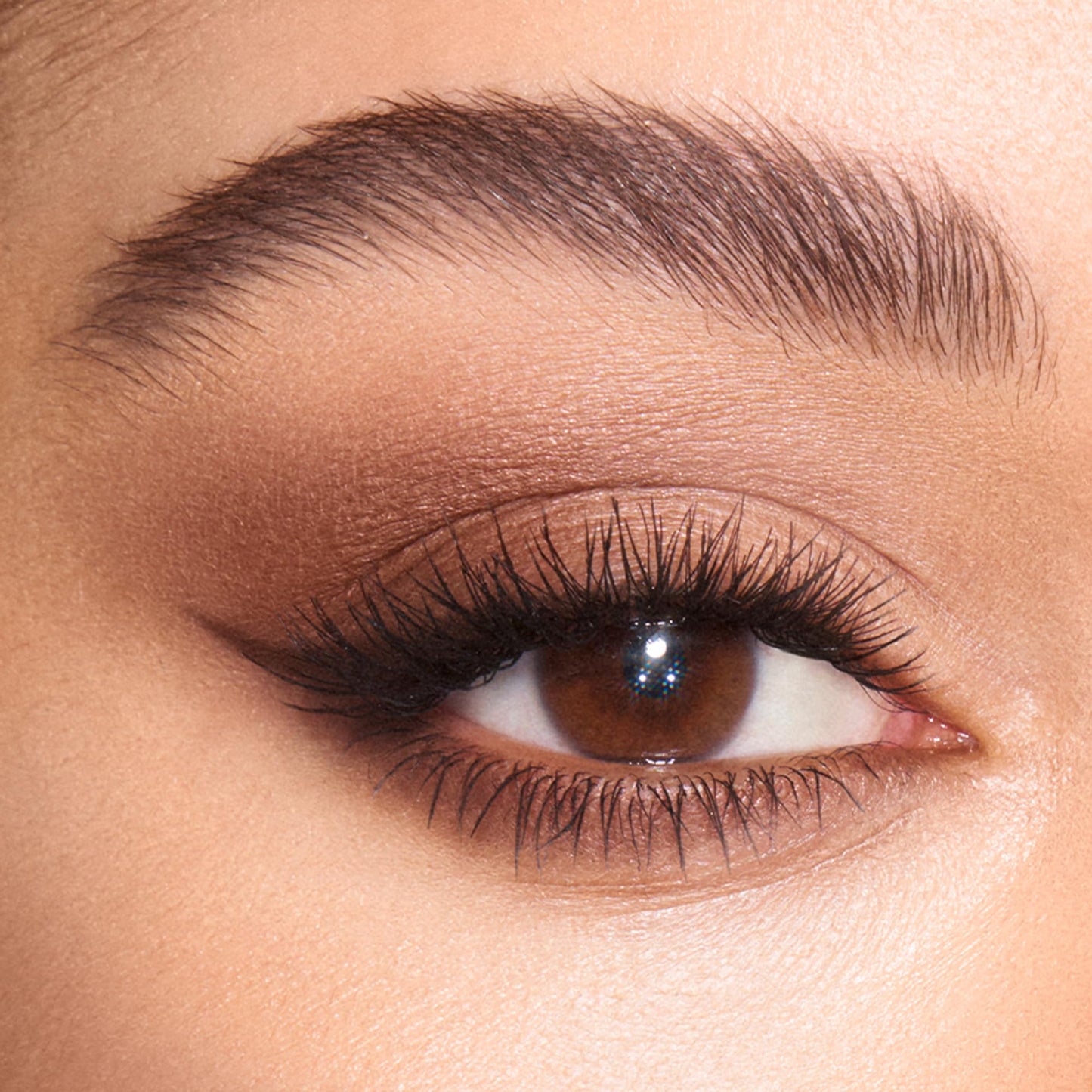 Charlotte Tilbury Luxury Palette Eyeshadow - Shimmer, Metallic & Satin Matte Eyeshadow Quad with a Rich Powder Formula - Includes 4 Complementary Shades - The Sophisticate