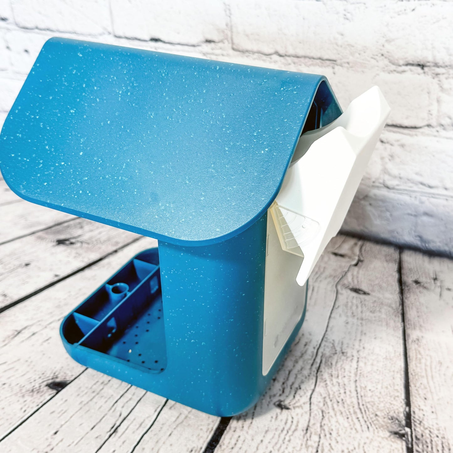 Refill Helper for Bird Buddy – Snap-On Seed Funnel Attachment for Clean, Easy Refills – Durable, Mess-Free Design
