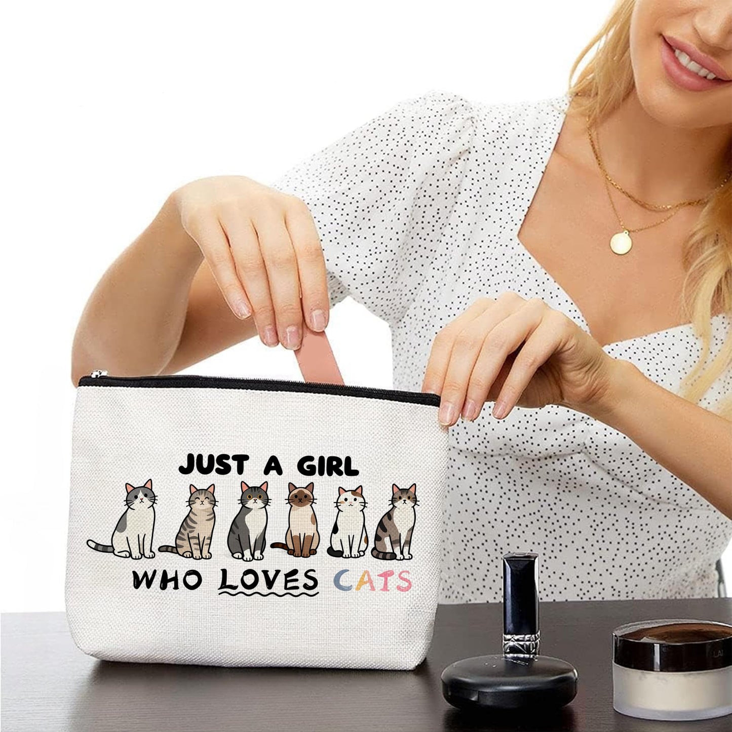 Choinn Cat Gifts for Women Makeup Bag, Waterproof Cosmetic Pouch for Cat Lovers, Cats Themed Gift Travel Toiletry Organizer for Mom, Daughters, Friends (Cat Lovers)
