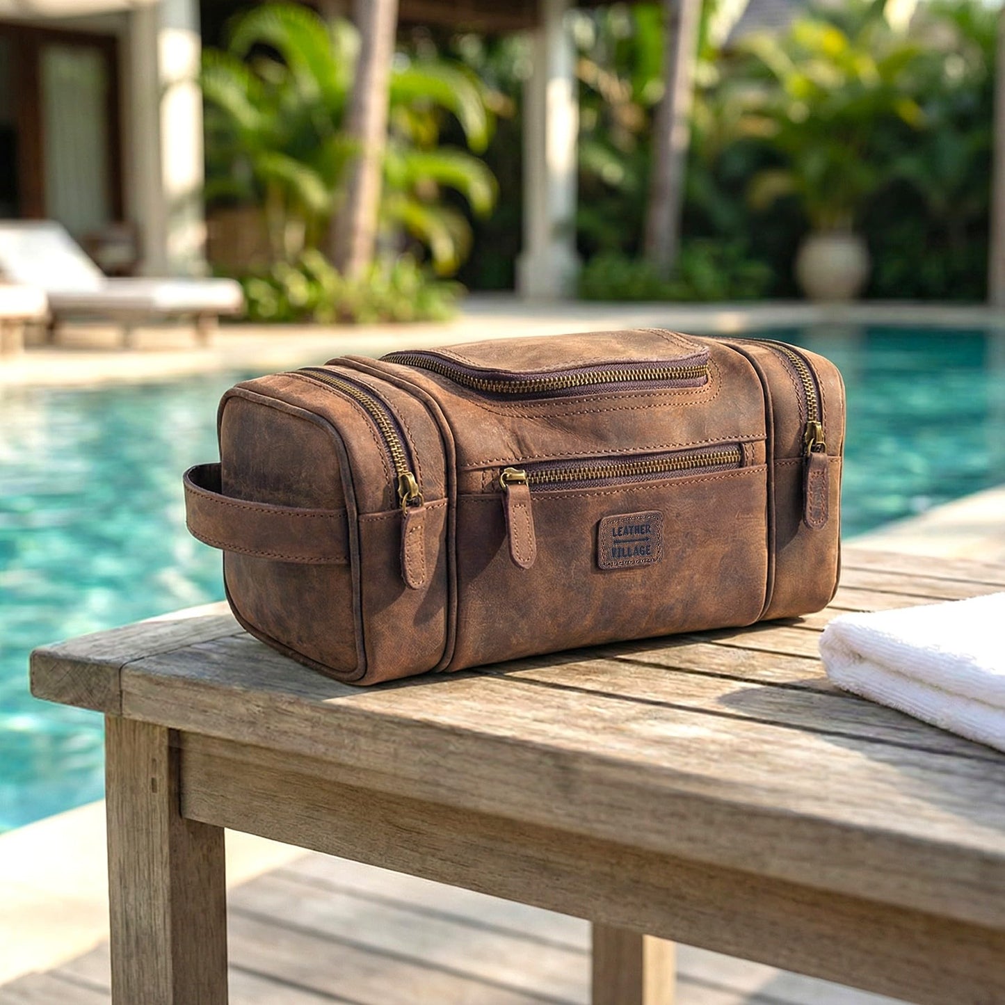 LEATHER VILLAGE Genuine Leather Travel Dopp Kit for Men & Women – Water-Resistant Large-Capacity Hanging Toiletry Bag for Travel, Grooming, Bathroom Organization, Shaving Essentials & Gym Use - Brown