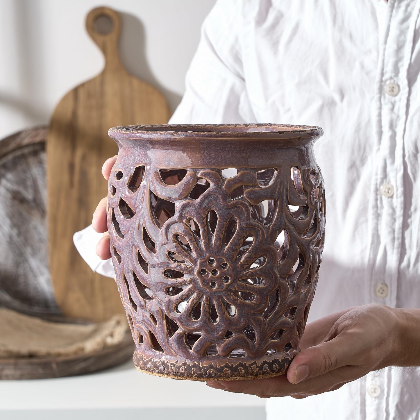 JH JIEMEI HOME Farmhouse Kitchen Utensil Holder for Kitchen Counter, Ceramic Large Cooking Utensil Crock with Cork Mat, Decorative Rustic Utensil Organizer for Countertop, Spatula, Antique Purple
