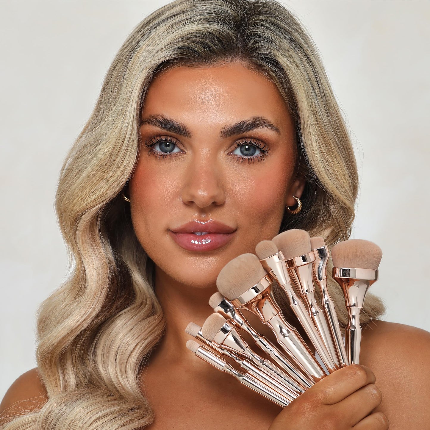 ICONIC LONDON HD Blend Brush Set | Luxury Synthetic Makeup Brushes for a Flawless Base and Finish | Buff, Blend, and Polish, Vegan (9 piece)