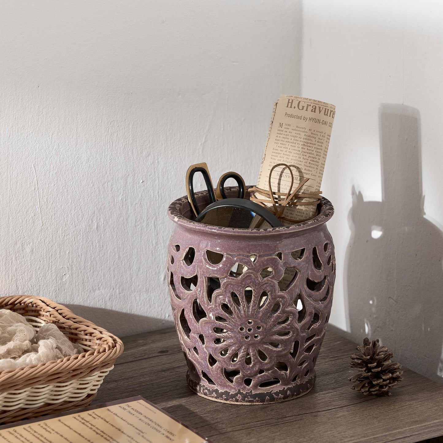 JH JIEMEI HOME Farmhouse Kitchen Utensil Holder for Kitchen Counter, Ceramic Large Cooking Utensil Crock with Cork Mat, Decorative Rustic Utensil Organizer for Countertop, Spatula, Antique Purple
