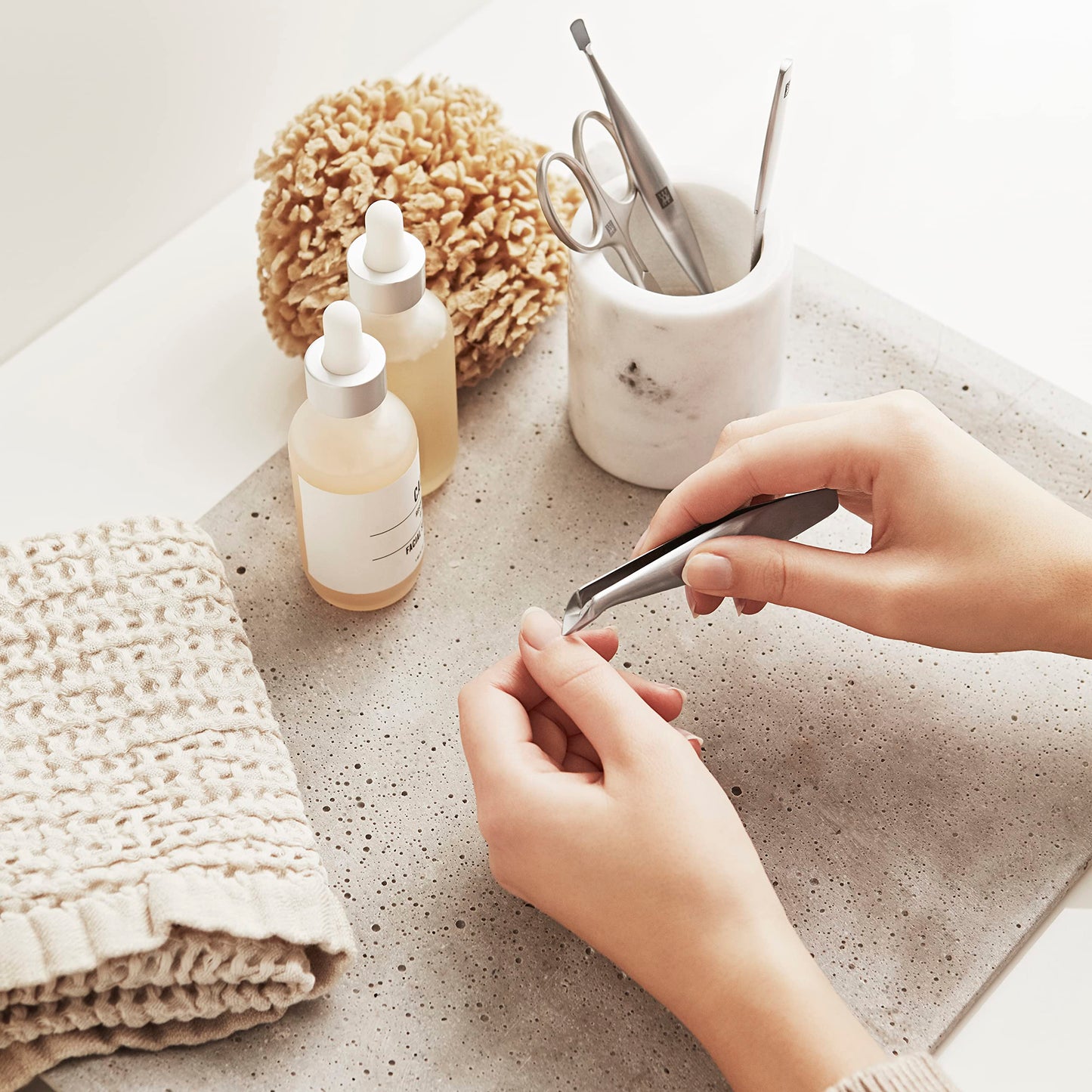 ZWILLING Cuticle Clipper (Precise Removal of Cuticle remnants, Sharp, Angled Cutting Edges, Hypoallergenic), Frosted, Premium, Silver