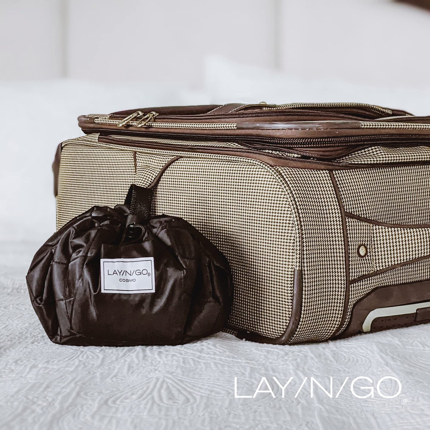 Lay-n-Go Cosmo Drawstring Cosmetic & Makeup Bag Organizer - Portable Drawstring Makeup Bag w/Zipper Pocket, Makeup Loops & More - Durable, Machine Washable Toiletry Bag (20", Comfort/Blue)