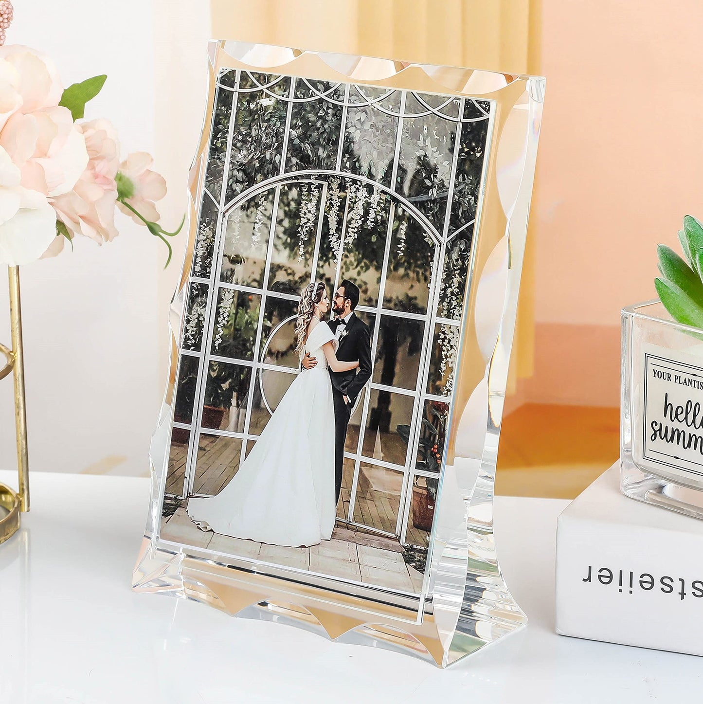 Modaier Unique Arc Crystal Picture Frame,Display Picture 4x6,Luxury Elegant Clear Crystal Glass Photo Frame With Glitter Edges For Prized Pictures Of Family,Grandma,Grandpa,Dad,Mom,Wedding,Graduation