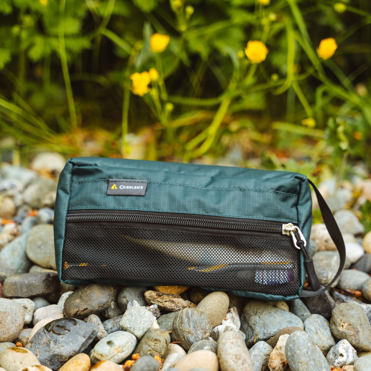 Coghlan's Organizer Bags Set - 3 Sizes (7.5"x3.5", 10"x8", 12"x10") - Lightweight Oxford Ripstop with Mesh Front, Zippered Access - Ideal for Camping Gear, Travel Essentials, and Storage Solutions