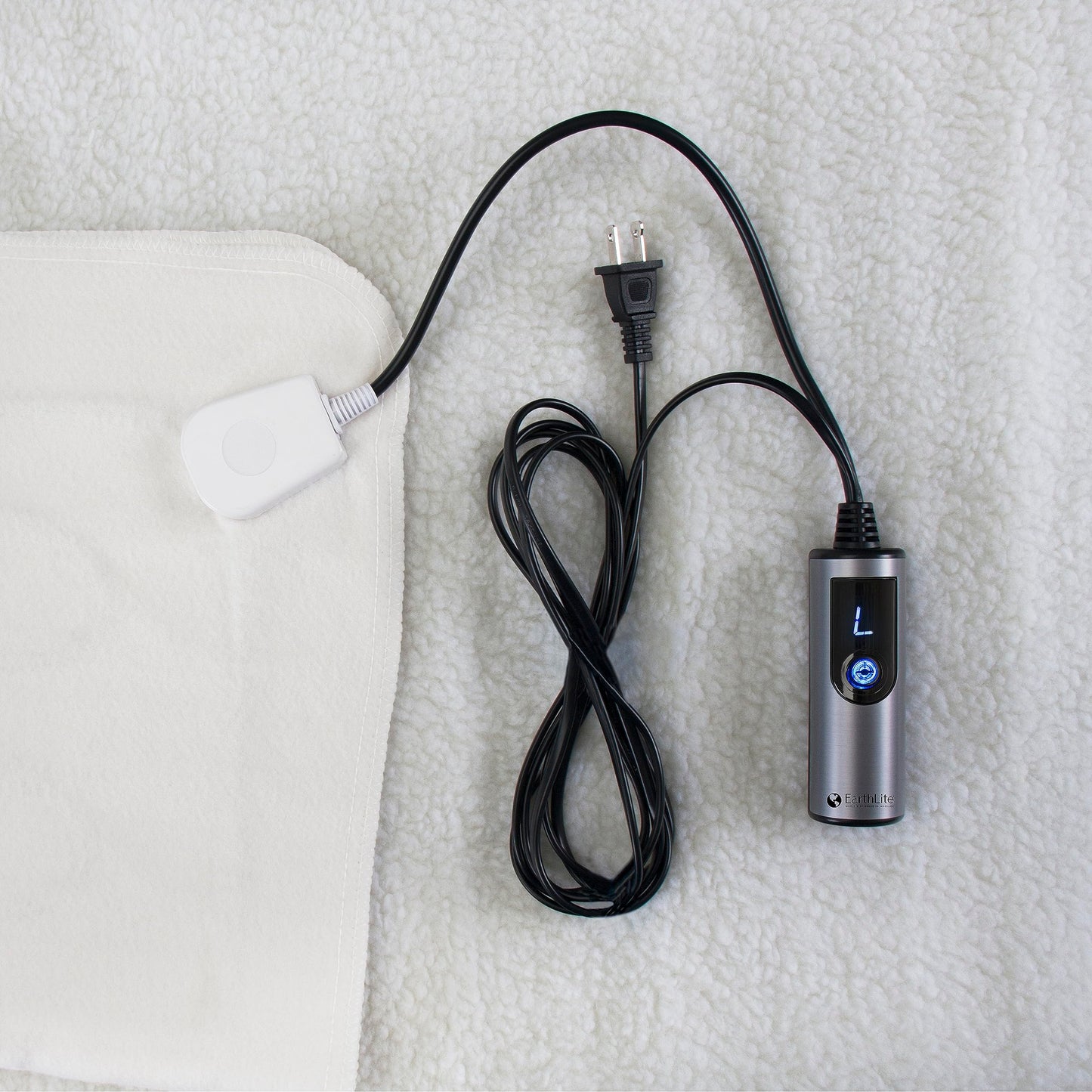 EARTHLITE Massage Table Warmer & Fleece Pad (2in1), ETL Certified, 3 Heat Settings, 13ft Cord/Heating Pad / 1 Year Replacement Guarantee